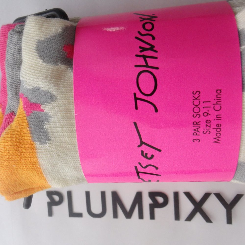 Betsey Johnson Leopard 3 Pack Knee High Sock